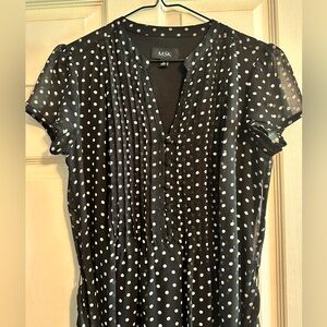 Black & White Polka Dot Midi Dress – Flattering & Chic!